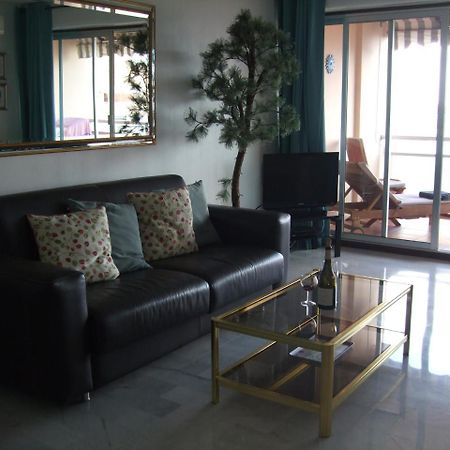 L'Agrianthe Apartment วีลล์ฟรองซ์-ซูร์-แมร์ ภายนอก รูปภาพ